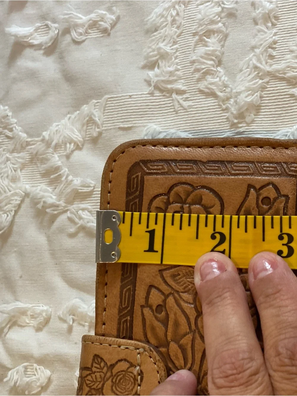 Vintage Hand-Tooled Floral Leather Wallet - Tan